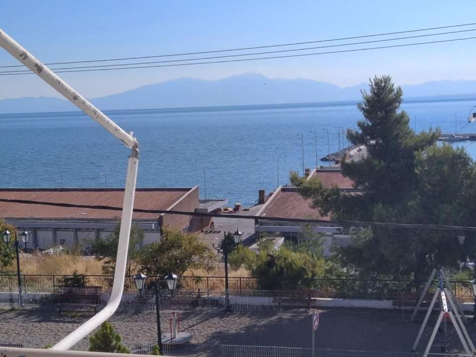 Super View Seafront Apartment Nea Michaniona Exterior photo